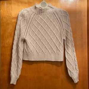 AMERICAN EAGLE SWEATER